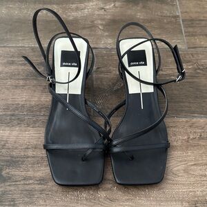 Dolce Vita Black Strappy Low-Heel Sandals (sz 8.5)